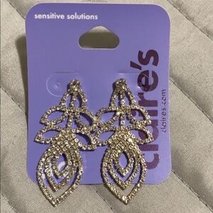 NWT Claire’s earrings